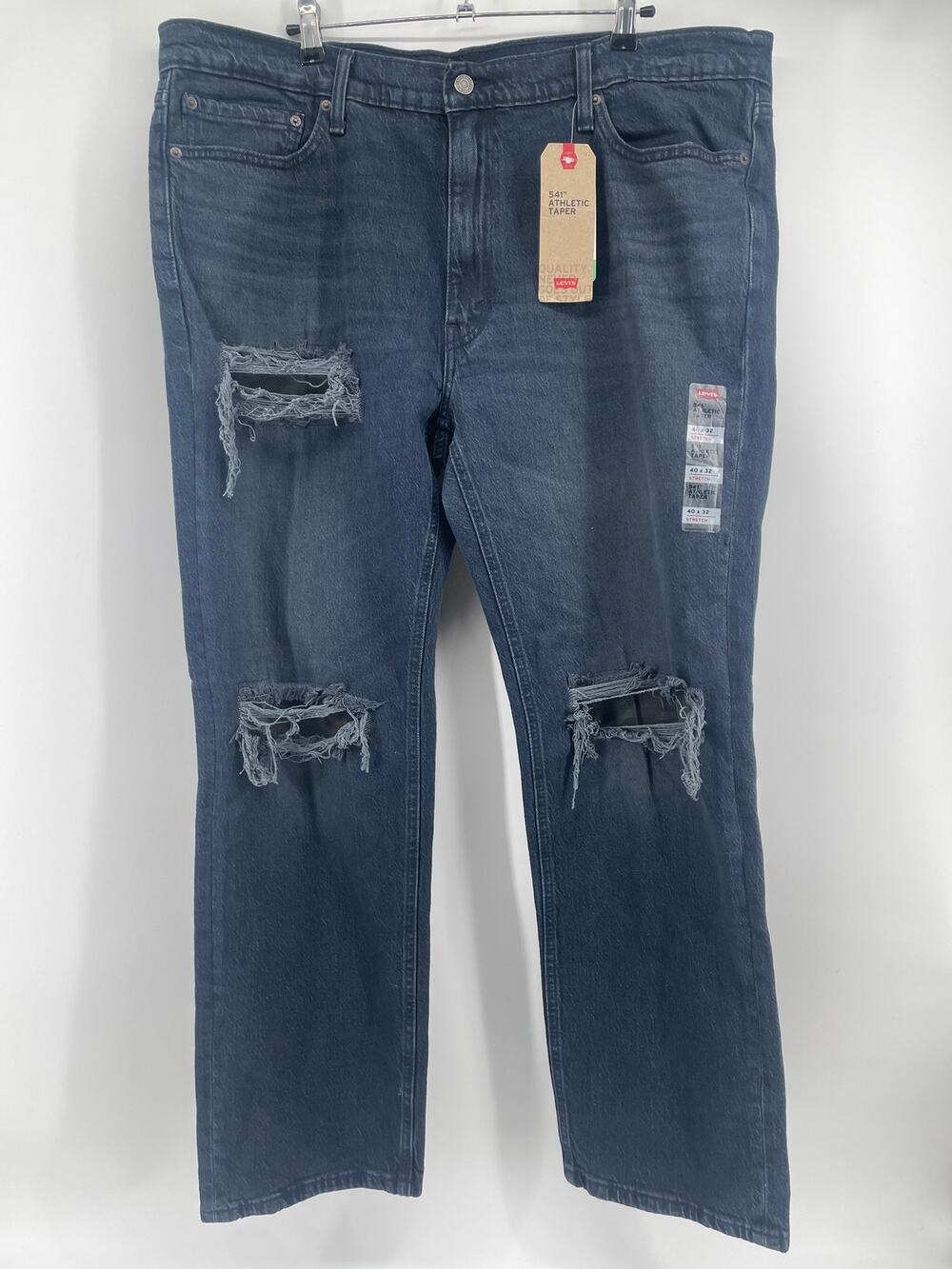 NWT Levi’s 541 Athletic Taper Jeans Men’s 40x32 Dark Wash Distressed Modern